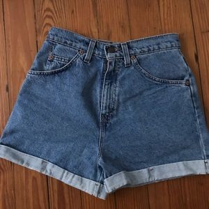Levi Shorts